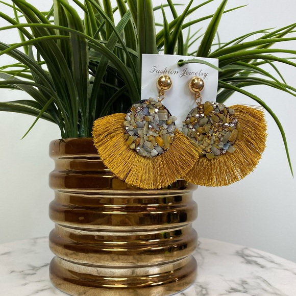 ‼️ Mustard Olive Blue Stone Diamond Fan Earrings - Picture 4 of 8